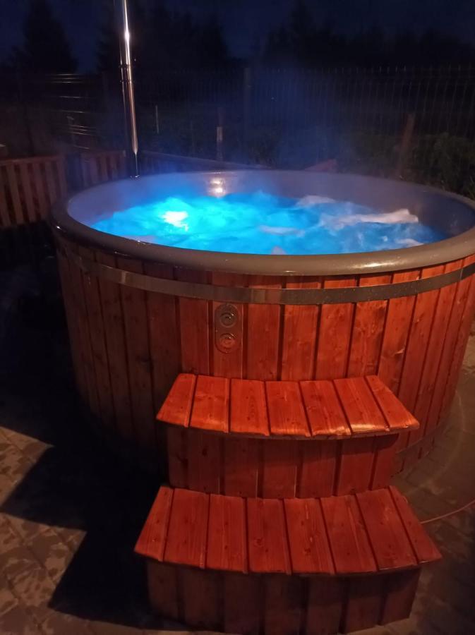 Dzika Plaza Wierzchucino エクステリア 写真